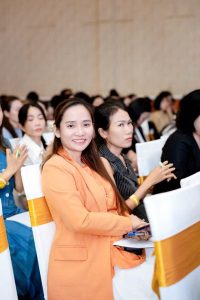 Lưu Mộng Đào tham dự chương trình, chuẩn bị nội dung học tập.