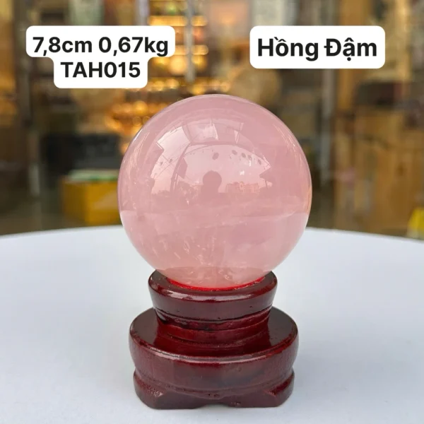 Quả cầu thạch anh hồng dưới 9 cm